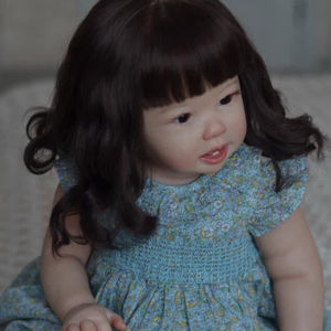 <span class=keywords><strong>Bambola</strong></span> Artistica da Collezione NPK da 70 cm, Enorme Bambina Reborn Teegan, <span class=keywords><strong>Principessa</strong></span> con Lunghi Capelli Neri, Realistica, Dimensione Reale di una Bimba di 9 Mesi - Product Image 2