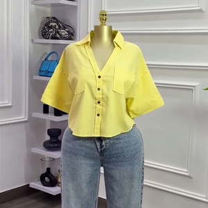 2026 Topseller Damen Herbst Halbarm V-Ausschnitt Einreihige Lose Bluse mit Taschen Lässiges Alltags-Shirt - Product Image 3