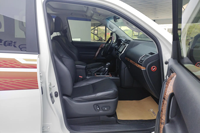 Voiture d'occasion haut de gamme Toyota Prado 2019 blanche 3.5L TX-L, exportation de voitures d'occasion