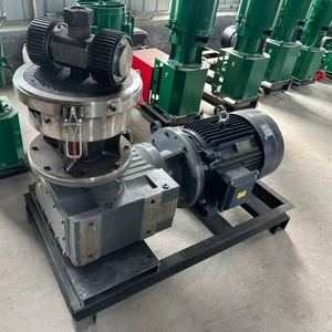 Broyeur à granulés à <span class=keywords><strong>livraison</strong></span> rapide en stock, prêt à être expédié depuis l'usine chinoise, 15KW 22KW CE - Product Image 1