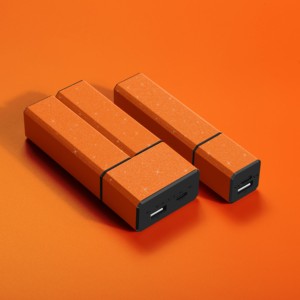 2024 nuovo Logo personalizzato regalo Mini bellezza rossetto Power Bank <span class=keywords><strong>per</strong></span> le ragazze 5000mah alimentazione <span class=keywords><strong>Mobile</strong></span> portatile all'aperto - Product Image 1