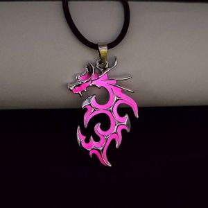 ファッションパンクブルールミナスドラゴンペンダントネックレス男性ジュエリーレトロドミナリング暗闇の炎で輝くドラゴンネックレス - Product Image 5