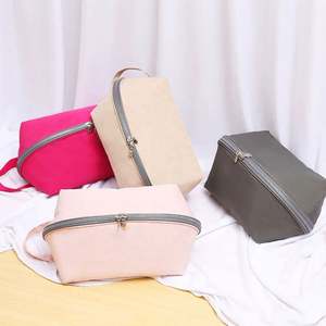 Bolsa de Maquillaje Personalizada de Lujo, Bolsas de Belleza con Cierre de Cremallera, Bolsa de Maquillaje Profesional de Terciopelo para Viaje - Product Image 6