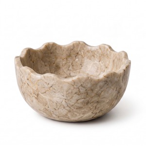 Bol en marbre blanc de qualité supérieure pour servir des fruits, des salades, des collations et pour la décoration de la table du salon - Product Image 3