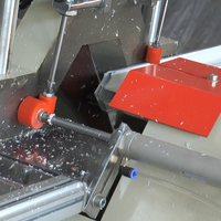 Machine de découpe pneumatique à double lame pour profilés de portes et fenêtres en PVC