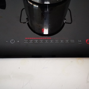 Table de cuisson à induction demi-pont avec toutes les fonctions - Product Image 5