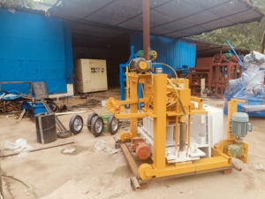 Jamaica sử dụng di chuyển 6inch bê tông rỗng khối máy làm cho Doanh Nghiệp Mới khởi động - Product Image 2