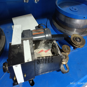 Machine <span class=keywords><strong>de</strong></span> tréfilage à ligne droite multi-blocs <span class=keywords><strong>de</strong></span> Type sec à grande vitesse pour <span class=keywords><strong>fil</strong></span> <span class=keywords><strong>de</strong></span> <span class=keywords><strong>fer</strong></span> <span class=keywords><strong>barbelé</strong></span> d'acier <span class=keywords><strong>de</strong></span> <span class=keywords><strong>fer</strong></span> - Product Image 4