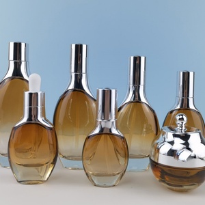 บรรจุภัณฑ์ผลิตภัณฑ์บำรุงผิวหรูหรา ขวดหยดแบบกำหนดเอง ขวดใสหนา 30 มล. 50 มล. ขวดเปล่าสำหรับน้ำมันหอมระเหย ขวดน้ำมันใส่ผม - Product Image 2