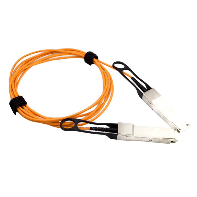 40G QSFP À QSFP AOC Câble Avec la Longueur Adaptée Aux Besoins Du Client
