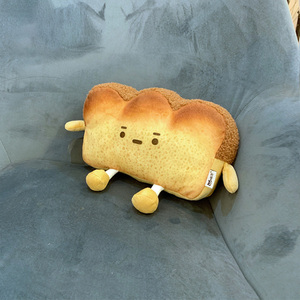 Coussin en peluche en forme de pain grillé imprimé, doux et réaliste, pour la décoration de la maison, de la salle ou du café - Product Image 2
