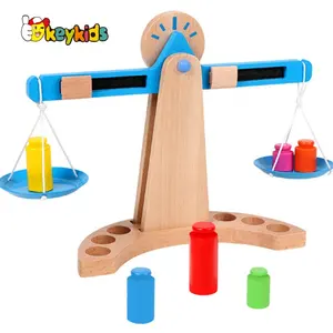 2021 Hot selling early educational toys wooden block balance game for children W11F101