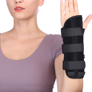 Supporto per <span class=keywords><strong>polso</strong></span> <span class=keywords><strong>tutore</strong></span> per <span class=keywords><strong>polso</strong></span> con stecca stabilizzatrice per le mani - Product Image 2