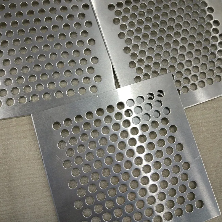 staggered round hole 304 316 stainless steel aluminum facade panel perforated metal mesh f