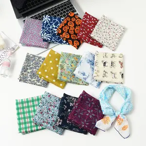 Цветочный квадратный шарф, хлопковый маленький шарф в стиле ретро, женский тонкий хлопковый квадратный шарф 55 см