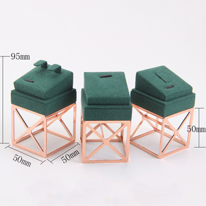 Thanh lịch sang trọng Kim Loại trang sức hiển thị Set nhung đứng với <span class=keywords><strong>Showcase</strong></span> container cho Bông tai - Product Image 4