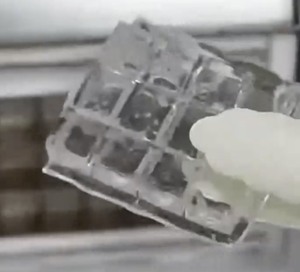 Machine à glaçons automatique Hoffmans, 24 glaçons carrés par cycle, faible bruit, économie d'énergie, machine à glaçons de comptoir pour les salons de thé - Product Image 6
