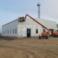 Panneaux sandwich EPS pour structure en acier, entrepôt préfabriqué et bâtiment commercial avec certification CE et design de ferme