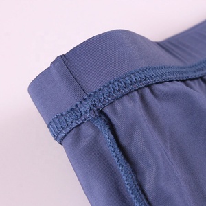 Sous-vêtements <span class=keywords><strong>en</strong></span> <span class=keywords><strong>tissu</strong></span> <span class=keywords><strong>pagne</strong></span> Sexy pour homme, sans couture, respirant, slip de Bikini, Boxer <span class=keywords><strong>en</strong></span> <span class=keywords><strong>soie</strong></span> glacée - Product Image 5