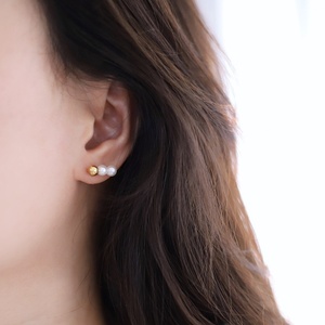 Pendientes Pequeños de Estilo Clásico para Niñas con Pequeñas Perlas de Imitación, Cuentas Doradas Simples, Acero Inoxidable, Joyería de Oro de 18K Resistente al Deslustre - Product Image 2