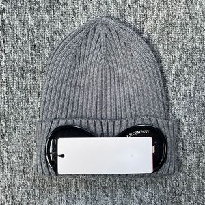 Nouveau <span class=keywords><strong>bonnet</strong></span> tricoté avec protection oculaire pour hommes et femmes, idéal pour l'<span class=keywords><strong>automne</strong></span> et l'hiver, chaud, pour l'extérieur, protection des yeux et contre le vent pour les couples. - Product Image 6