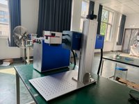 Machine de marquage laser RF CO2 avec tube laser Synrad 30W STJ-30C