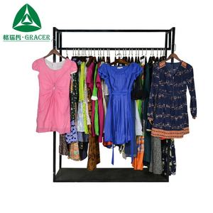 เสื้อผ้ามือสองสไตล์วินเทจแบบหรูหราบริการ OEM แบบเจาะรูสำหรับตกแต่งคลับ - Product Image 3