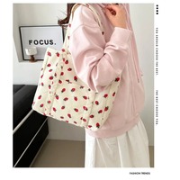 Sac fourre-tout en toile pour femme, motif fraises, sac de plage, sac à bandoulière polyvalent et tendance, grande capacité, simple, pour le quotidien