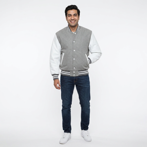 Chaqueta universitaria de béisbol personalizada de primera calidad, cuerpo gris, mangas de cuero blancas - Product Image 1