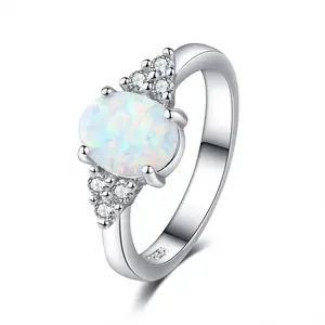 时尚经典大蛋白石定制珠宝女士结婚戒指
