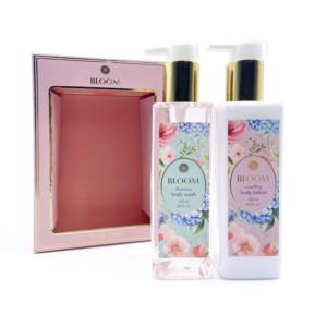 Bunga beraroma termasuk 2 buah Losion badan cuci 260ml Hadiah Set untuk perawatan kulit Spa halus kemasan kustom untuk Perawatan Tubuh - Product Image 2