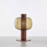 Lampe de table LED moderne en fer et verre de style nordique, alimentée par courant alternatif, pour chambre à coucher, salon, utilisation au chevet