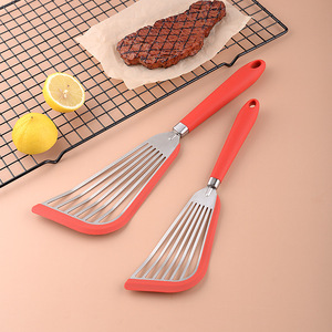 Spatola per Pesce in Acciaio Inox di Alta Qualità con Manico in Silicone, Utensile da Cucina in Silicone - Product Image 2
