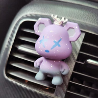 Diffuseur d'air de voiture en résine en forme d'ours triste, design mignon, clip de ventilation en forme de couronne, éliminateur d'odeurs, parfum longue durée, décoration intérieure de voiture