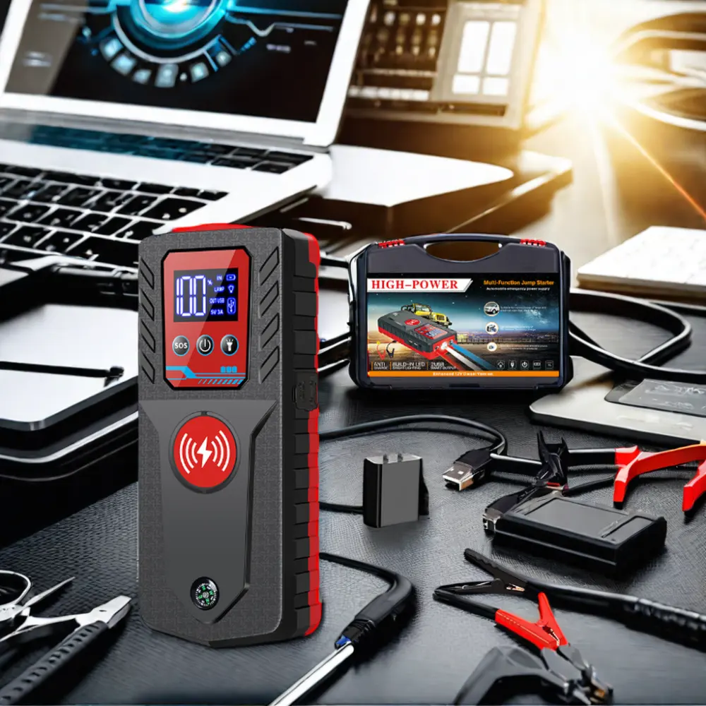 New Fashion Intelligenceautomobile Startup Device 12V Peak Current 8000A Handheld Emergency Jump Starter Small Size
