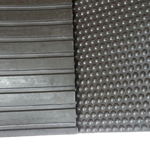 <span class=keywords><strong>Tapis</strong></span> en <span class=keywords><strong>caoutchouc</strong></span> noir stable <span class=keywords><strong>pour</strong></span> boîte à cheval, 12mm, 17mm d'épaisseur - Product Image 3