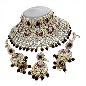 Conjunto de Collar y Pendientes Étnicos Tradicionales Indios de Alta Calidad, Chapados en Oro, con Kundan y Perlas, Accesorios para Bodas y Fiestas para Mujer - Product Image 1