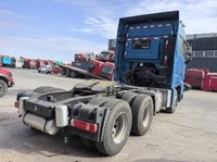 Camion tracteur d'occasion bleu 6x4 460HP ZF 16 vitesses manuel toit haut FOTON Auman ETX 2018 remis à neuf officiellement garantie 6 mois