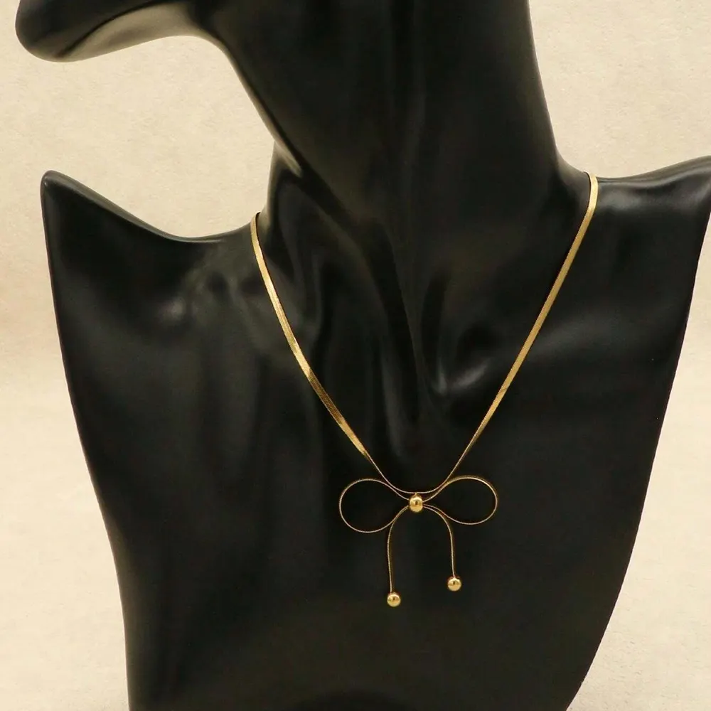 Lujo chapado en oro encanto moda serpiente cadenas collares delicado arco colgantes gargantilla collar