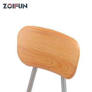 ZOIFUN Muebles Escolares al por Mayor, Juego de Mesa y Silla Escolar de Madera Moderna - Product Image 4