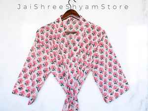 ชุดกิโมโนผ้าฝ้ายพิมพ์ลายดอกไม้สุดหรู ออกแบบมาเพื่อผู้หญิง สวมใส่สบายๆ ที่บ้าน หรือใช้เป็นชุดนอน - Product Image 3