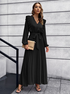 <span class=keywords><strong>2022</strong></span> <span class=keywords><strong>Otoño</strong></span>/<span class=keywords><strong>Invierno</strong></span> <span class=keywords><strong>mujer</strong></span> nuevo estilo cuello en V temperamento gran pliegue vestido - Product Image 3