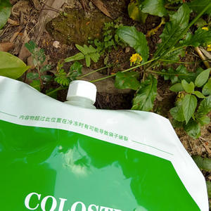 Sac en PE personnalisé de 4 L, matériaux de qualité alimentaire, blanc laiteux, avec bec verseur central, pour colostrum animal, lait, eau, liquide, boisson, pesticide - Product Image 2