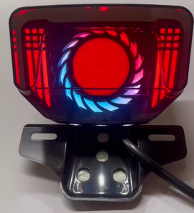 Oeil d'angle Moto Feu arrière <span class=keywords><strong>LED</strong></span> intégré Clignotants Feu arrière Stop Feu arrière Assemblage ABS - Product Image 5