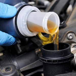 Olio per Compressori di Grado Professionale, Formula Lubrificante Avanzata con Olio Base per Sistema di Protezione Motori di Moto, Auto e Camion - Product Image 3