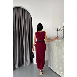 Vestido estilo chaqueta para mujer color borgoña con detalle de doble cinturón - Product Image 1
