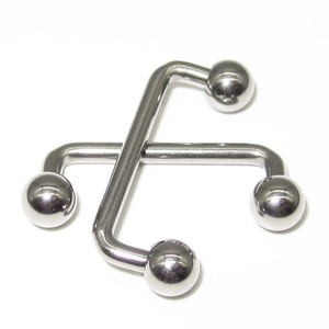 Joyería corporal de titanio G23 Barra de superficie plana de titanio de calibre 16 con agujeros altamente pulida - Product Image 1
