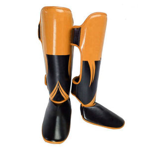 Espinilleras de Muay Thai y Kick Boxing de Primera Calidad con Diseño de Logotipo Personalizado, Protector de Tibia para Entrenamiento y Sparring de MMA y Muay Thai - Product Image 3