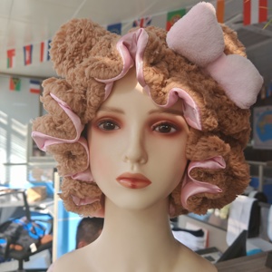 <span class=keywords><strong>Bonnet</strong></span> <span class=keywords><strong>Panda</strong></span> Bear fait à la main en satin de soie et faux-cachemire cheveux sommeil animal chapeau chaud luxe <span class=keywords><strong>bonnet</strong></span> de sommeil en peluche avec conception personnalisée - Product Image 4