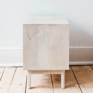 Mesita de noche de madera maciza de mango, mesita de noche resistente y elegante con cajón espacioso, diseño duradero, perfecto para almacenamiento en el dormitorio - Product Image 3